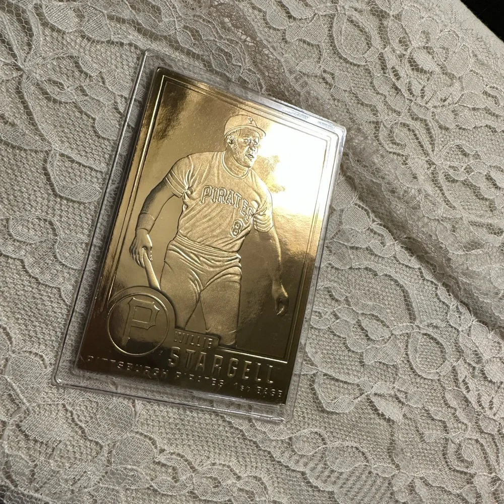 Willie Stargell Gold Foil Baseball Card Sealed 1996 Danbury Mint 22kt